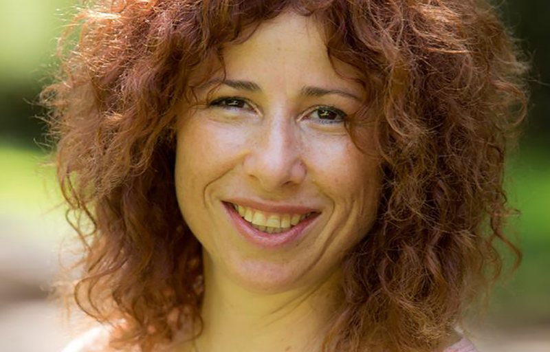 ממזרח למערב מרצה: איילת אידלברג